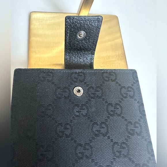 EUC GUCCI Eclipse GG Canvas Wallet - Picture 7 of 16